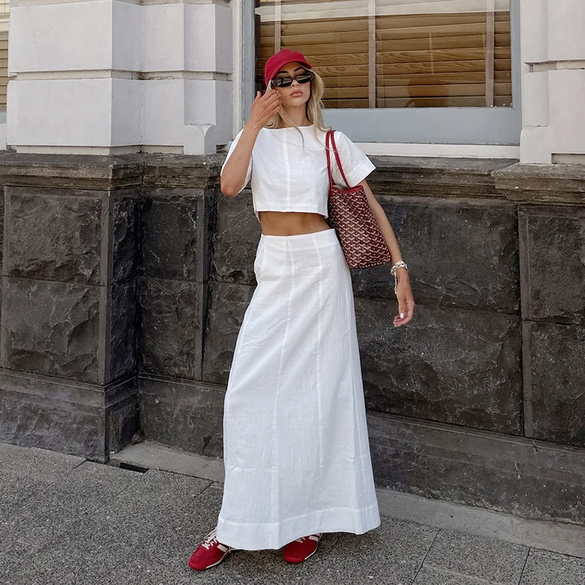White Cotton And Linen O-Neck Vest Top Long Skirt Suit 2025 Holiday Summer Fashion New Casual Two-piece Suit For Women Outfits
White Cotton And Linen O-Neck Vest Top Long Skirt Suit 2025 Holiday Summer Fashion New Casual Two-piece Suit For Women Outfits