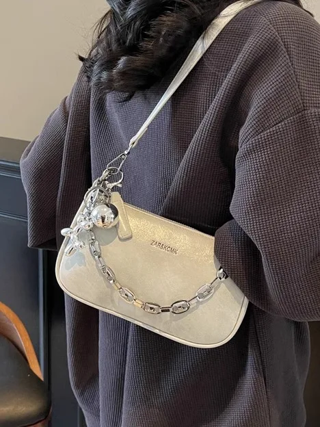 Fashionable Women's Underarm Bag 2026 New Style Casual Versatile Crossbody Bag with Chain Soft Medium Hardness Zipper Closure
Fashionable Women's Underarm Bag 2026 New Style Casual Versatile Crossbody Bag with Chain Soft Medium Hardness Zipper Closure
