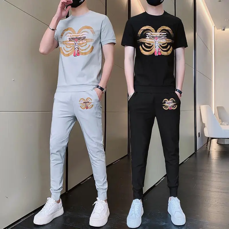 Plain Male T Shirt Trousers Sets Nylon Fashion Man 2025 New in Tops & Tees Two-piece Korean Style Aesthetic Tee Men's Pants Set
Plain Male T Shirt Trousers Sets Nylon Fashion Man 2025 New in Tops & Tees Two-piece Korean Style Aesthetic Tee Men's Pants Set