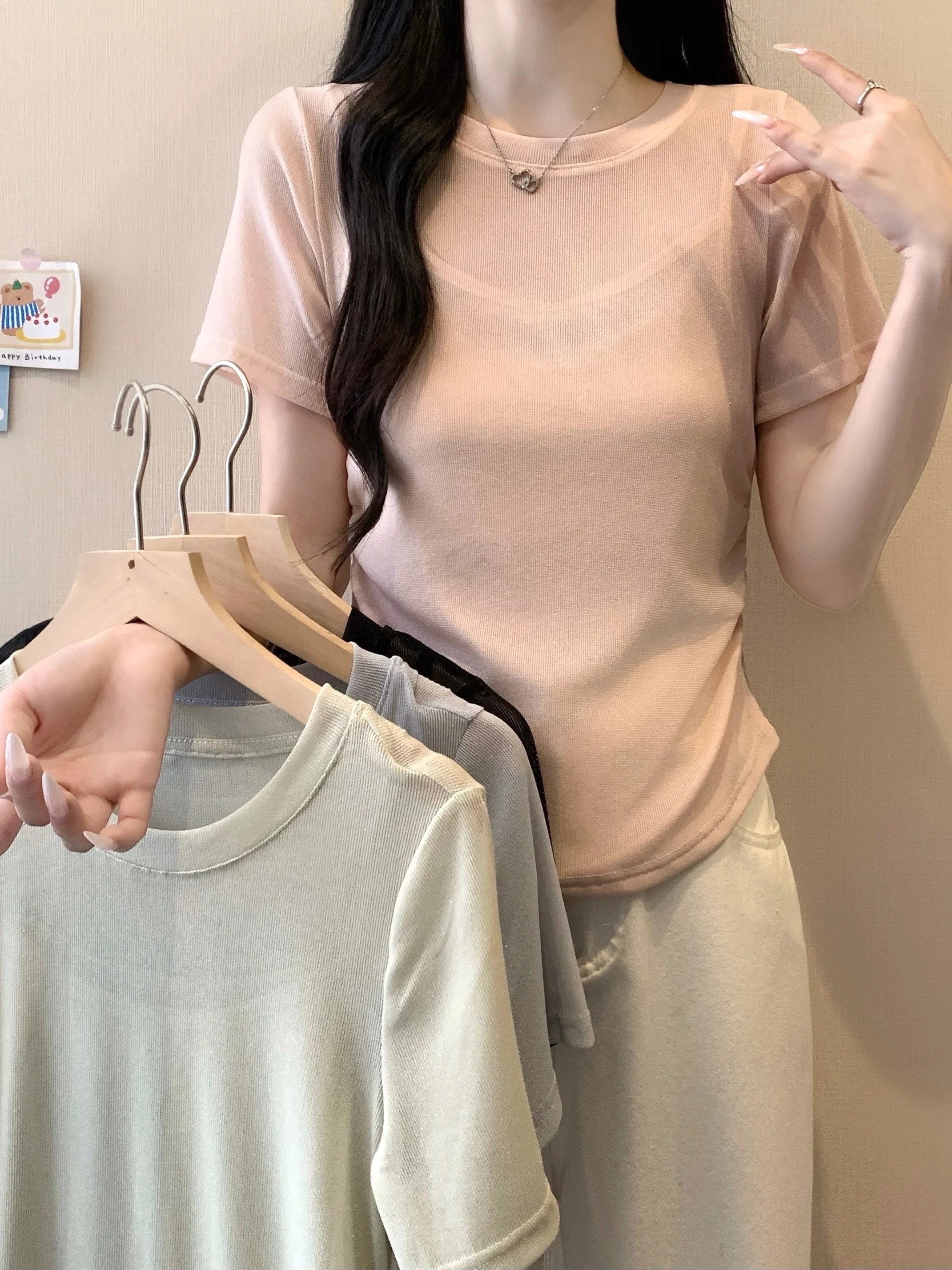 plus Size Slimming Short Sleeve T-Shirt Korean Style Patchwork Pleated Versatile Waist-Cinching Top for Women Summer New Arrival
plus Size Slimming Short Sleeve T-Shirt Korean Style Patchwork Pleated Versatile Waist-Cinching Top for Women Summer New Arrival