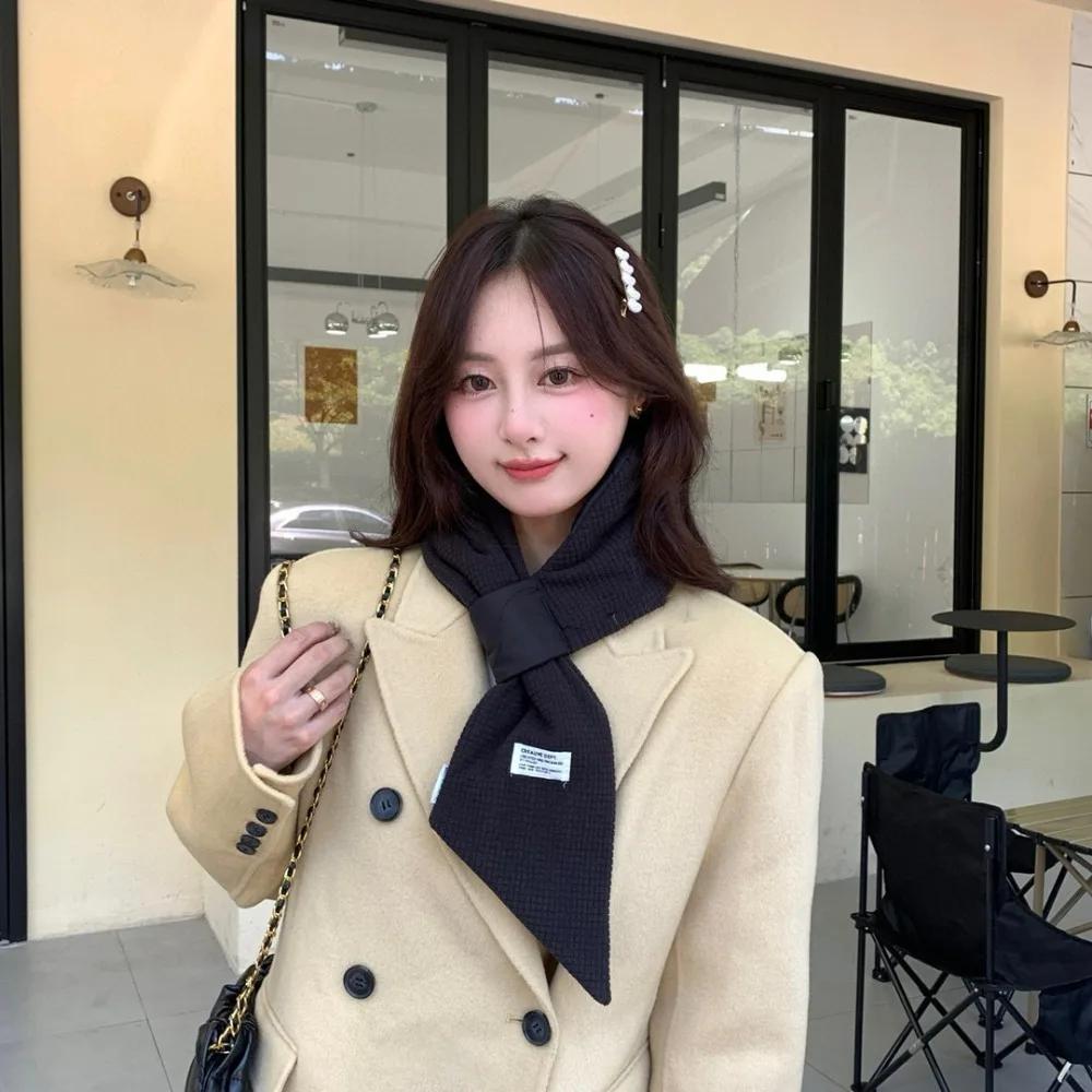 Стильный мягкий шарф с перекрестными перьями, сохраняющий тепло, пуховый шарф в корейском стиле, однотонный ветрозащитный термошаль, осень/зима
Стильный мягкий шарф с перекрестными перьями, сохраняющий тепло, пуховый шарф в корейском стиле, однотонный ветрозащитный термошаль, осень/зима