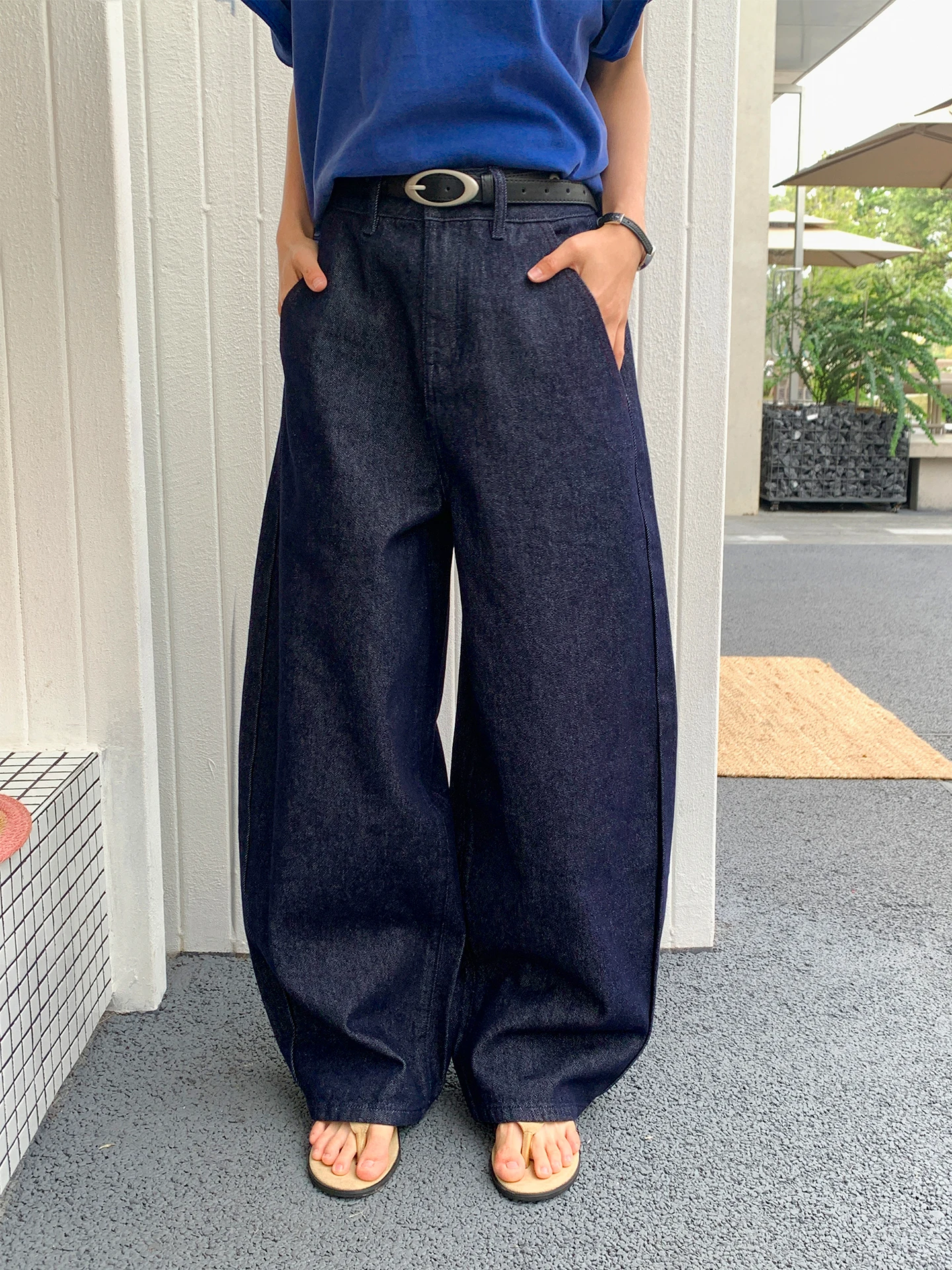 Jenny High-End Vintage Loose Wide Leg Jeans Women's Straight Casual Cotton Denim Pants Cool Feeling Long Trousers
Jenny High-End Vintage Loose Wide Leg Jeans Women's Straight Casual Cotton Denim Pants Cool Feeling Long Trousers