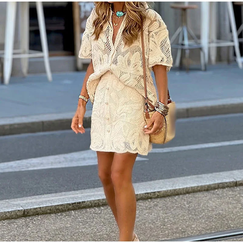 Casual Geometric Hollow Button Women Shirt Set 2024 Summer Vacation Versatile Short Sleeve Top High Waist White Short Skirt Set
Casual Geometric Hollow Button Women Shirt Set 2024 Summer Vacation Versatile Short Sleeve Top High Waist White Short Skirt Set
