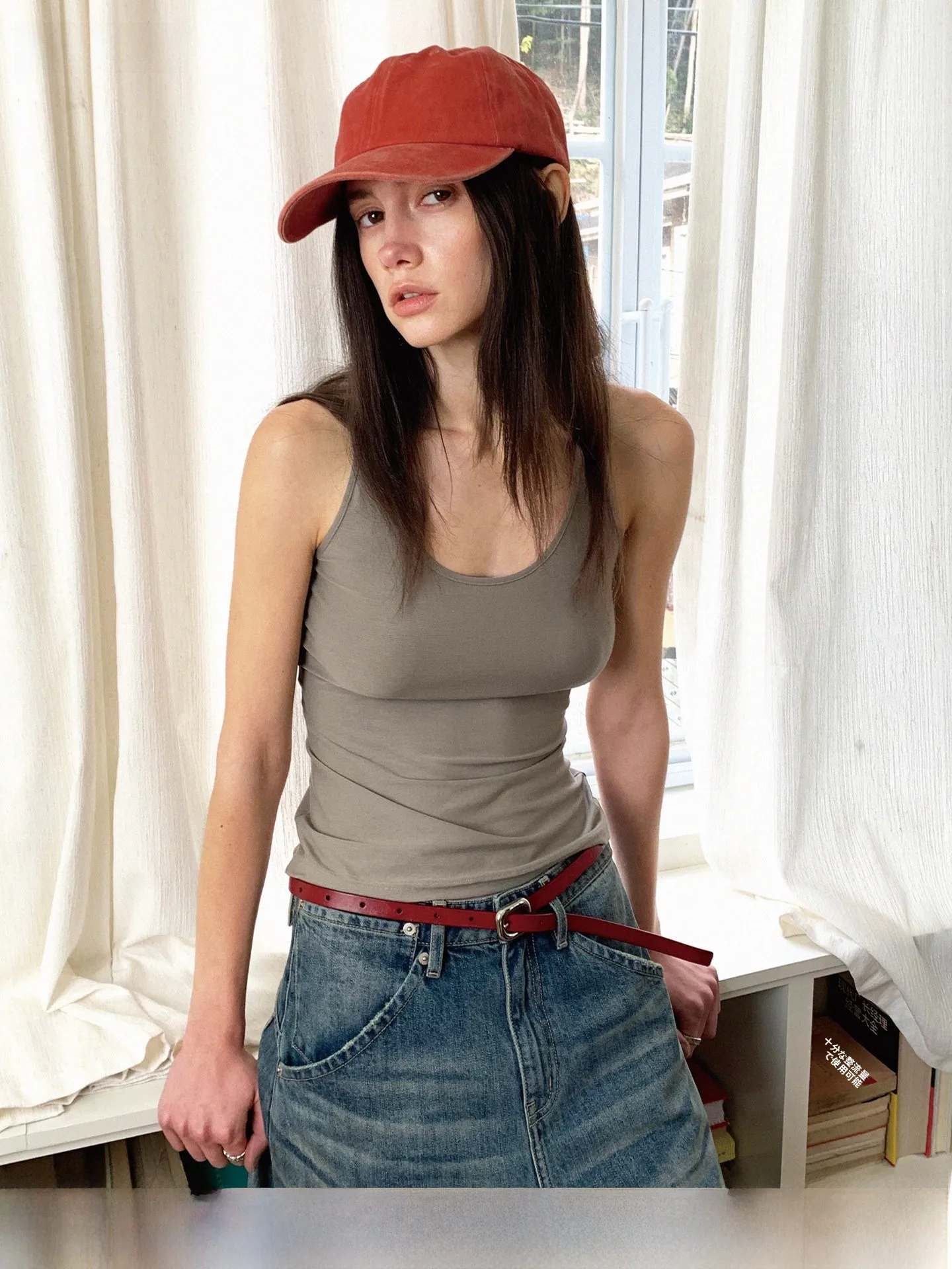 Covertitle Bamboo Fiber Slim Fit Basic Workwear Tank Top Women's Moisture Wicking Short Length High Elasticity Color U ...
Covertitle Bamboo Fiber Slim Fit Basic Workwear Tank Top Women's Moisture Wicking Short Length High Elasticity Color U ...