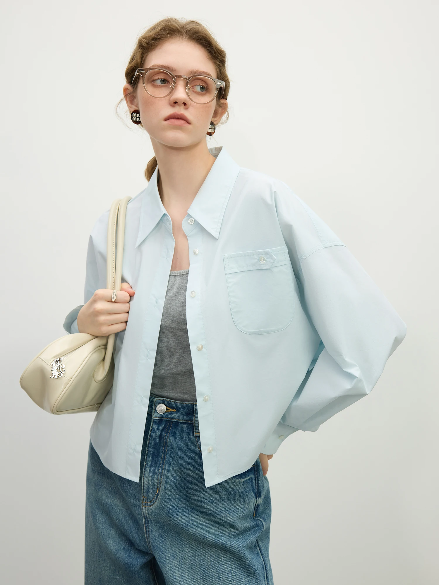 FSLE Short Loose Cotton Shirt Women 2025 Spring New Lazy Style Long Sleeve Temperament Casual Shirt 25FS11262
FSLE Short Loose Cotton Shirt Women 2025 Spring New Lazy Style Long Sleeve Temperament Casual Shirt 25FS11262