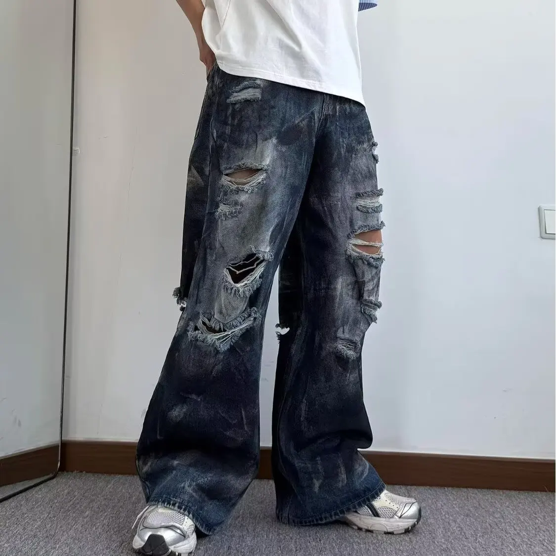 Summer Men's Wide Leg Jeans Dirty Sensation High Street Design Spray Ink Waistcoat Trousers Casual Loose Fit Polyester Fiber
Summer Men's Wide Leg Jeans Dirty Sensation High Street Design Spray Ink Waistcoat Trousers Casual Loose Fit Polyester Fiber