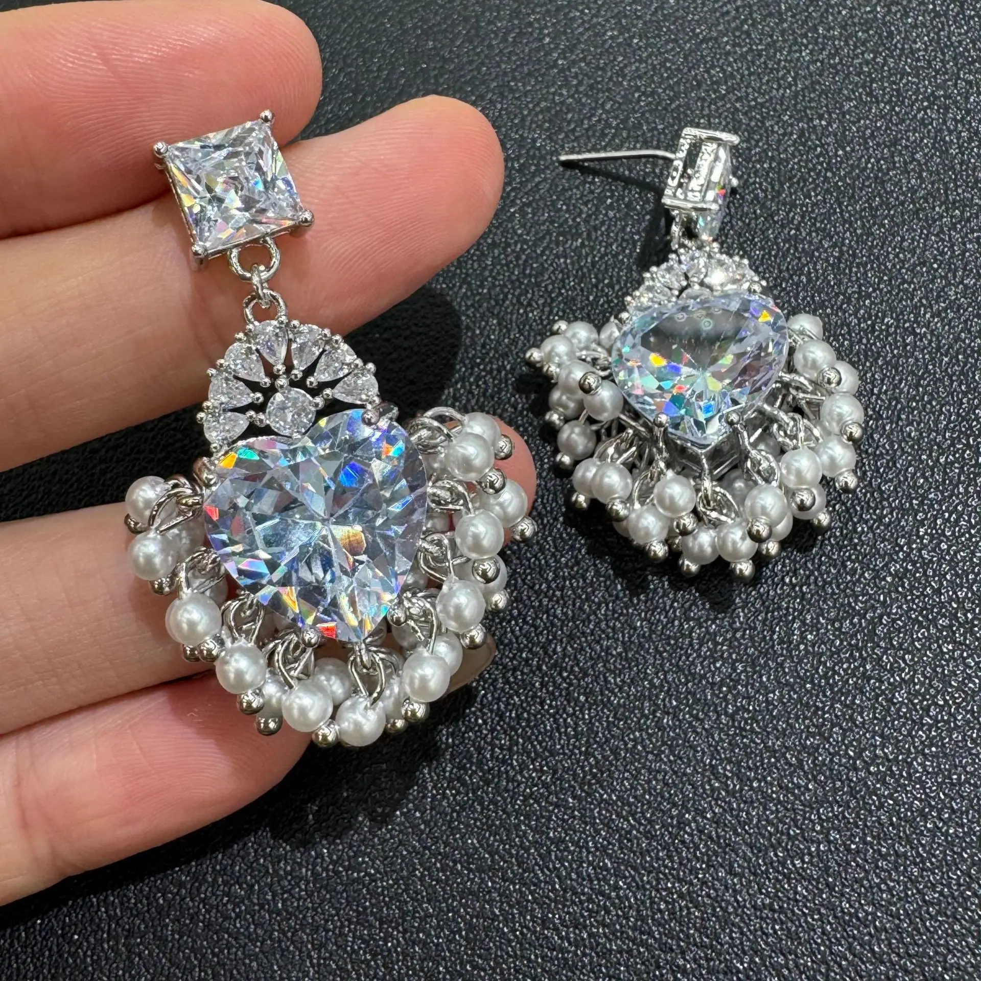 cute heart pendant earrings for women
cute heart pendant earrings for women