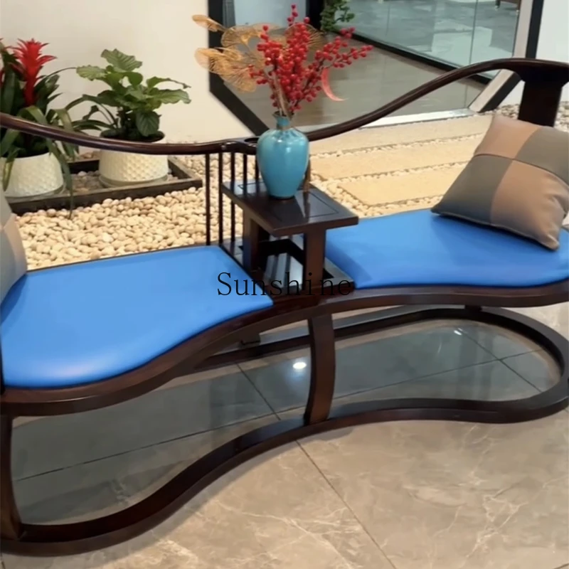 Ebony one-piece sofa chair club New Chinese light luxury design Leather art double club Living room
Ebony one-piece sofa chair club New Chinese light luxury design Leather art double club Living room