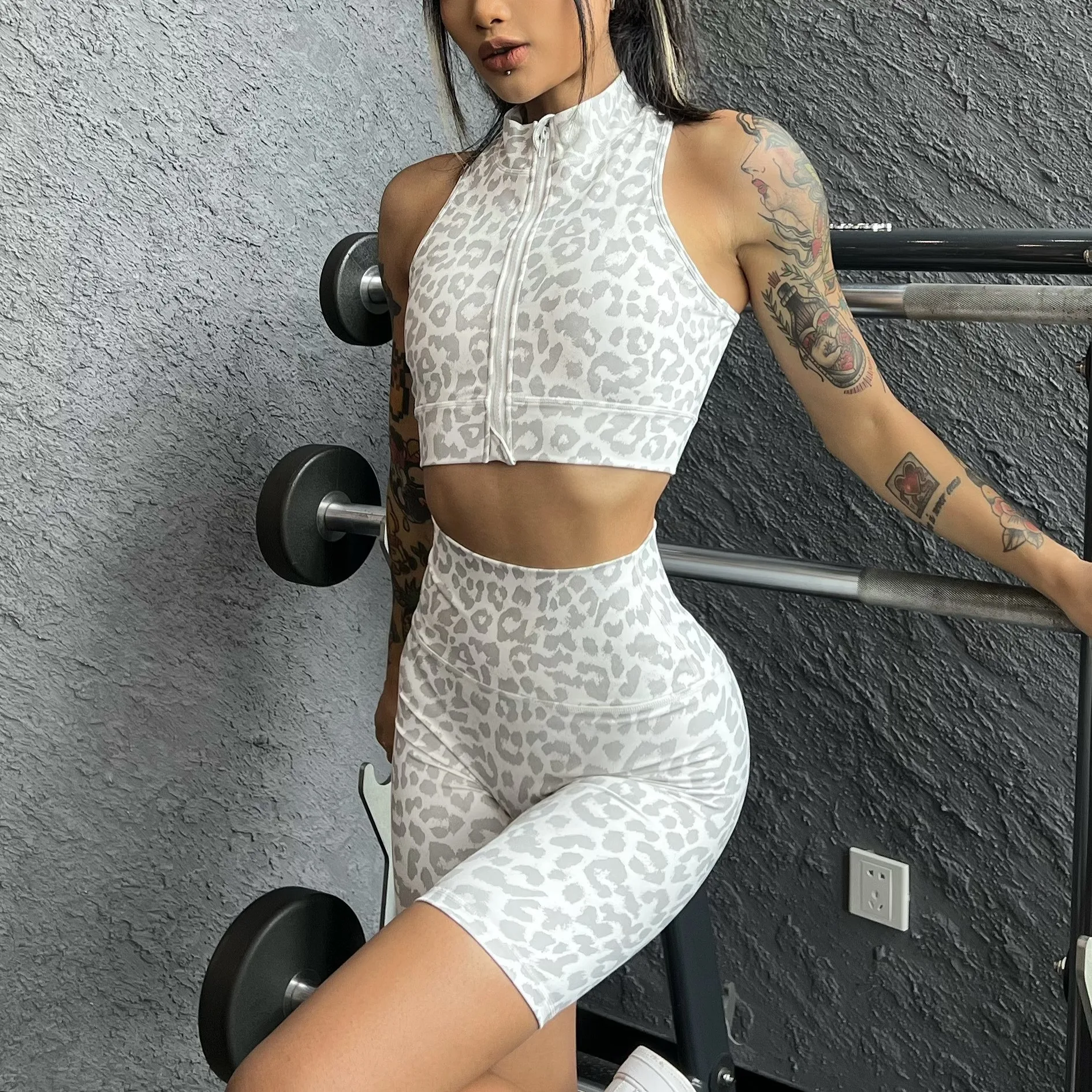 Set Shockproof Gathering Fitness Yoga Professional Training Bra Vest Shorts Running Naked High Elasticity Breathable
Set Shockproof Gathering Fitness Yoga Professional Training Bra Vest Shorts Running Naked High Elasticity Breathable