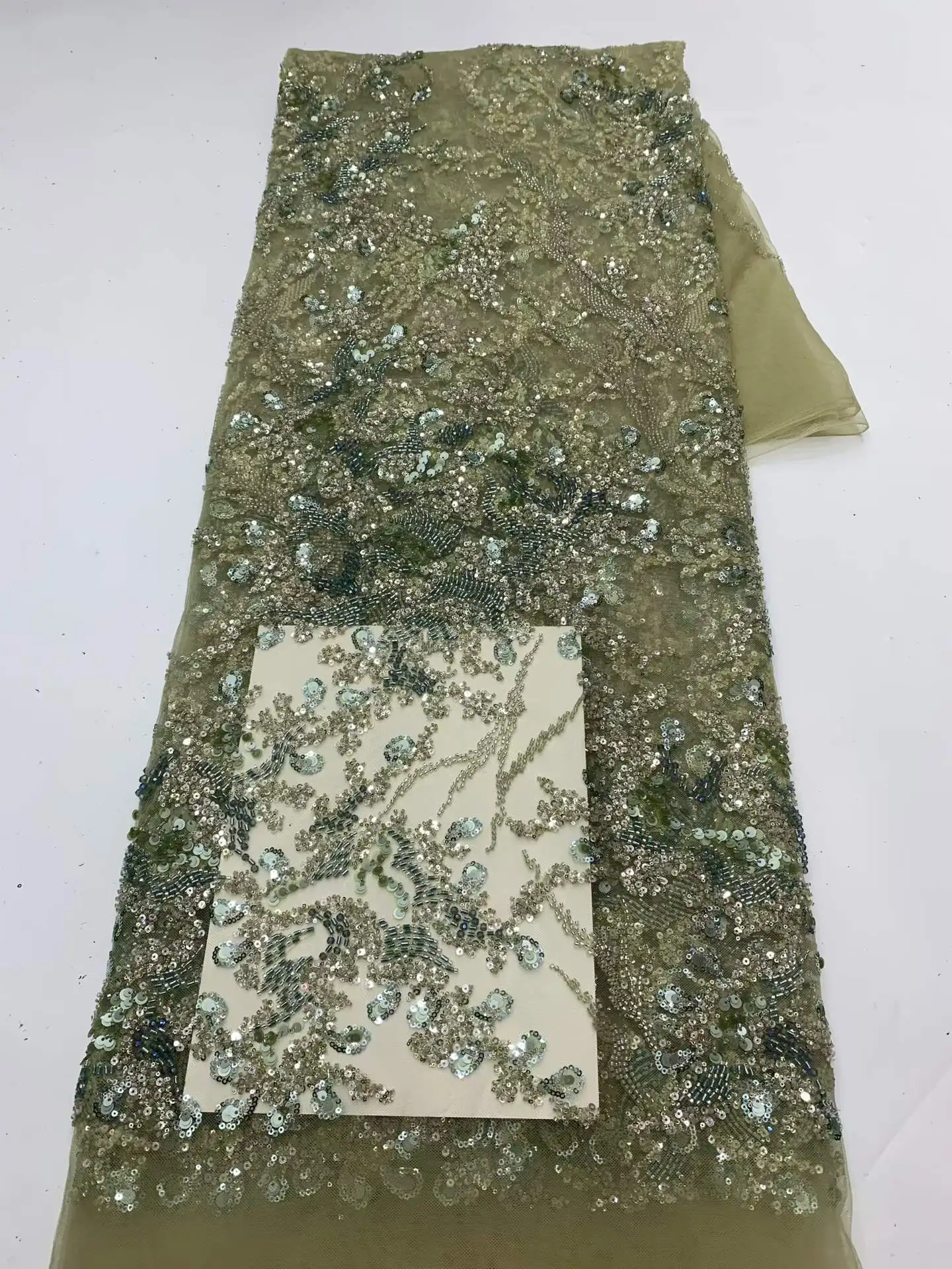 Luxury African Sequins Lace Fabric 5 Yards Lace Elegant Beaded Tulle Lace Fabric Embroidered Nigeria Fabric for Wedding Dress
Luxury African Sequins Lace Fabric 5 Yards Lace Elegant Beaded Tulle Lace Fabric Embroidered Nigeria Fabric for Wedding Dress