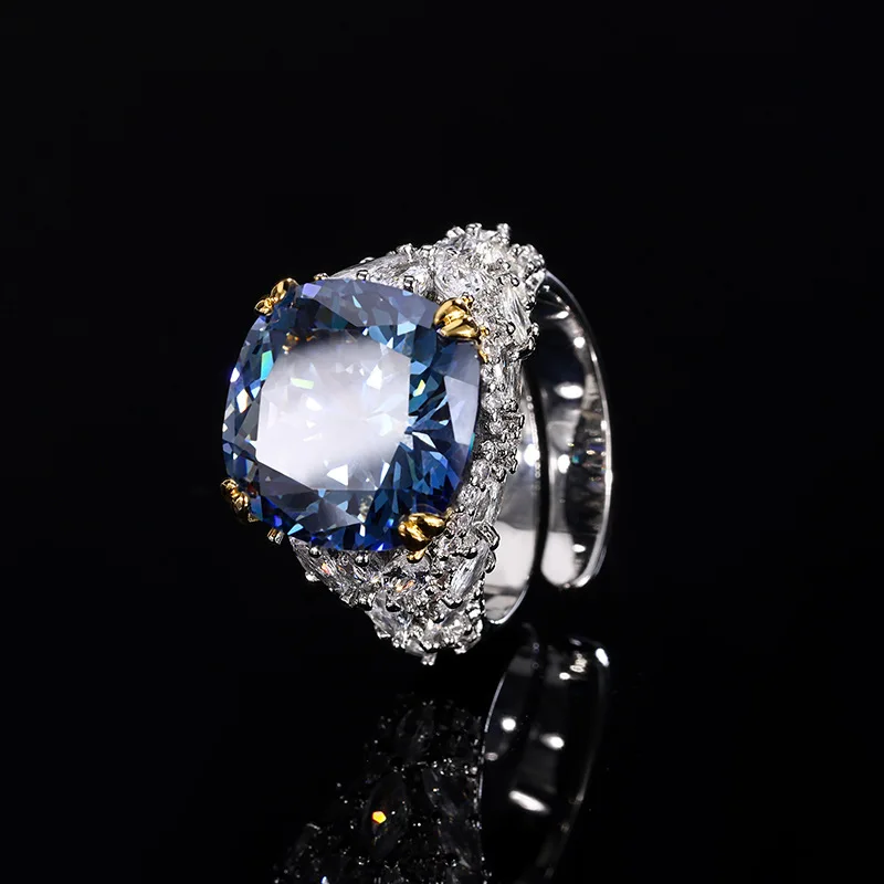 New Gold-Plated Genuine Corundum Bird's Nest Cut Vintage Chunky Square Ring for Women14*14
New Gold-Plated Genuine Corundum Bird's Nest Cut Vintage Chunky Square Ring for Women14*14