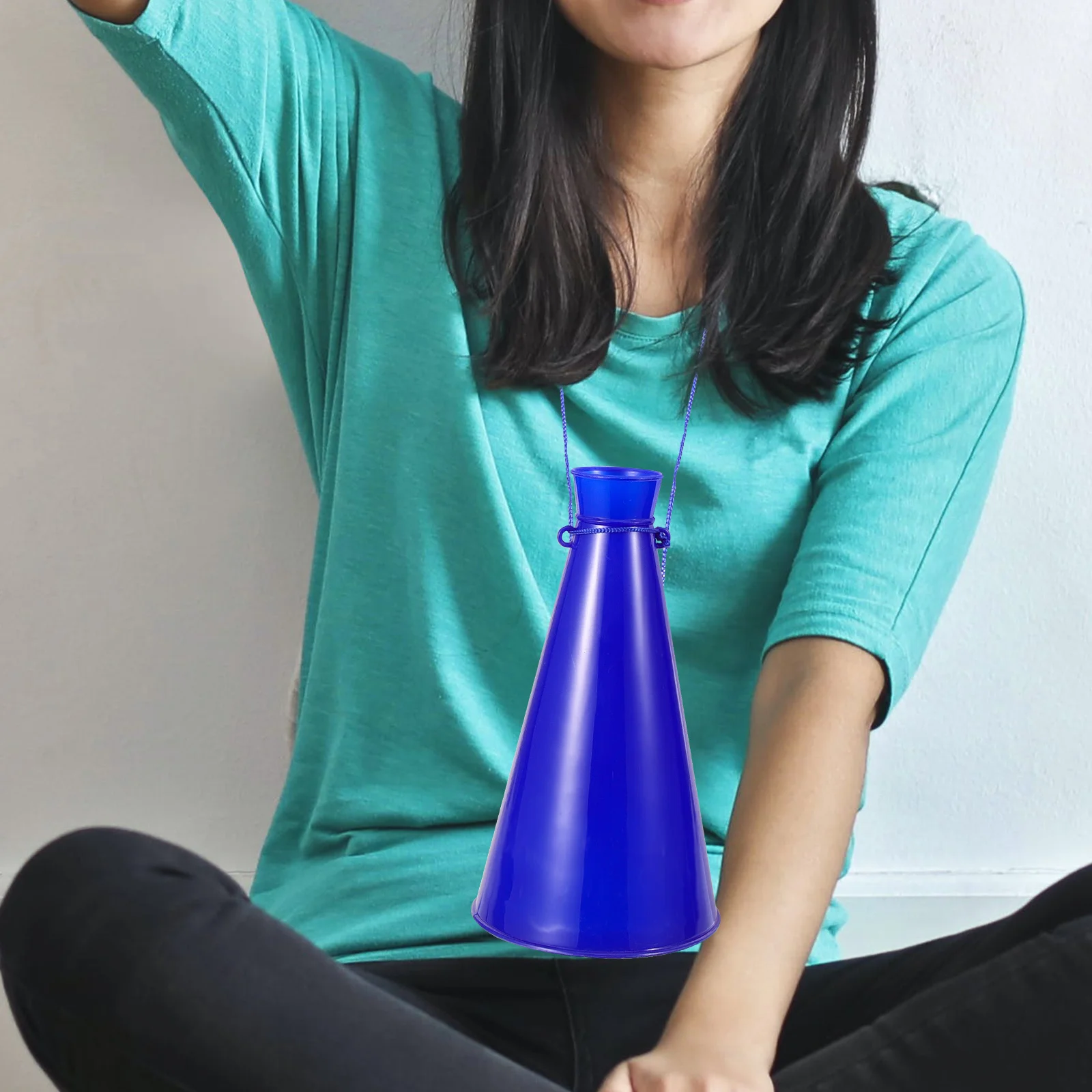 Cheer Megaphones Toy Kids Blue Plastic Trumpet Party Favor Noisemakers Ceremonies Concerts Outdoor Activities Team Sports
Cheer Megaphones Toy Kids Blue Plastic Trumpet Party Favor Noisemakers Ceremonies Concerts Outdoor Activities Team Sports