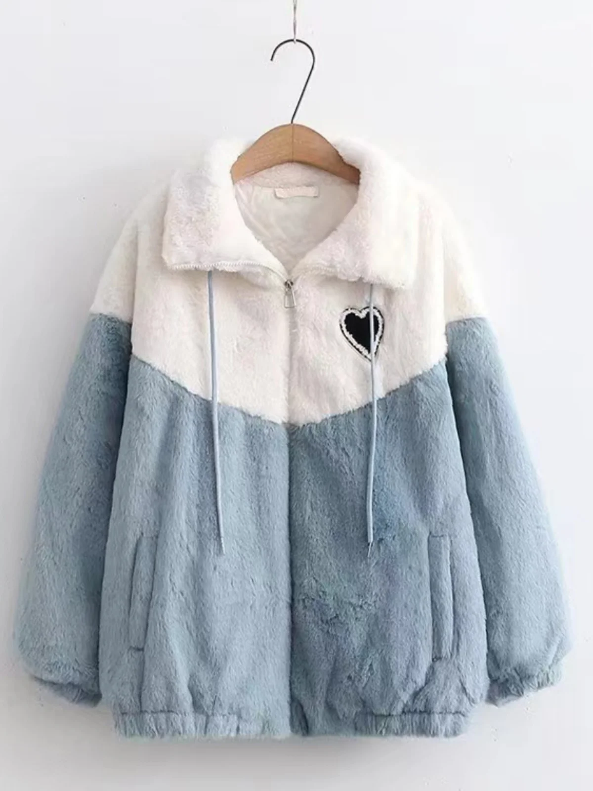 Thickened Fur Trimmed Cotton Jacket Korean Style Commuting Loose Fit Zipper Closure Patchwork Coat for Teenage Girls Winter O...
Thickened Fur Trimmed Cotton Jacket Korean Style Commuting Loose Fit Zipper Closure Patchwork Coat for Teenage Girls Winter O...