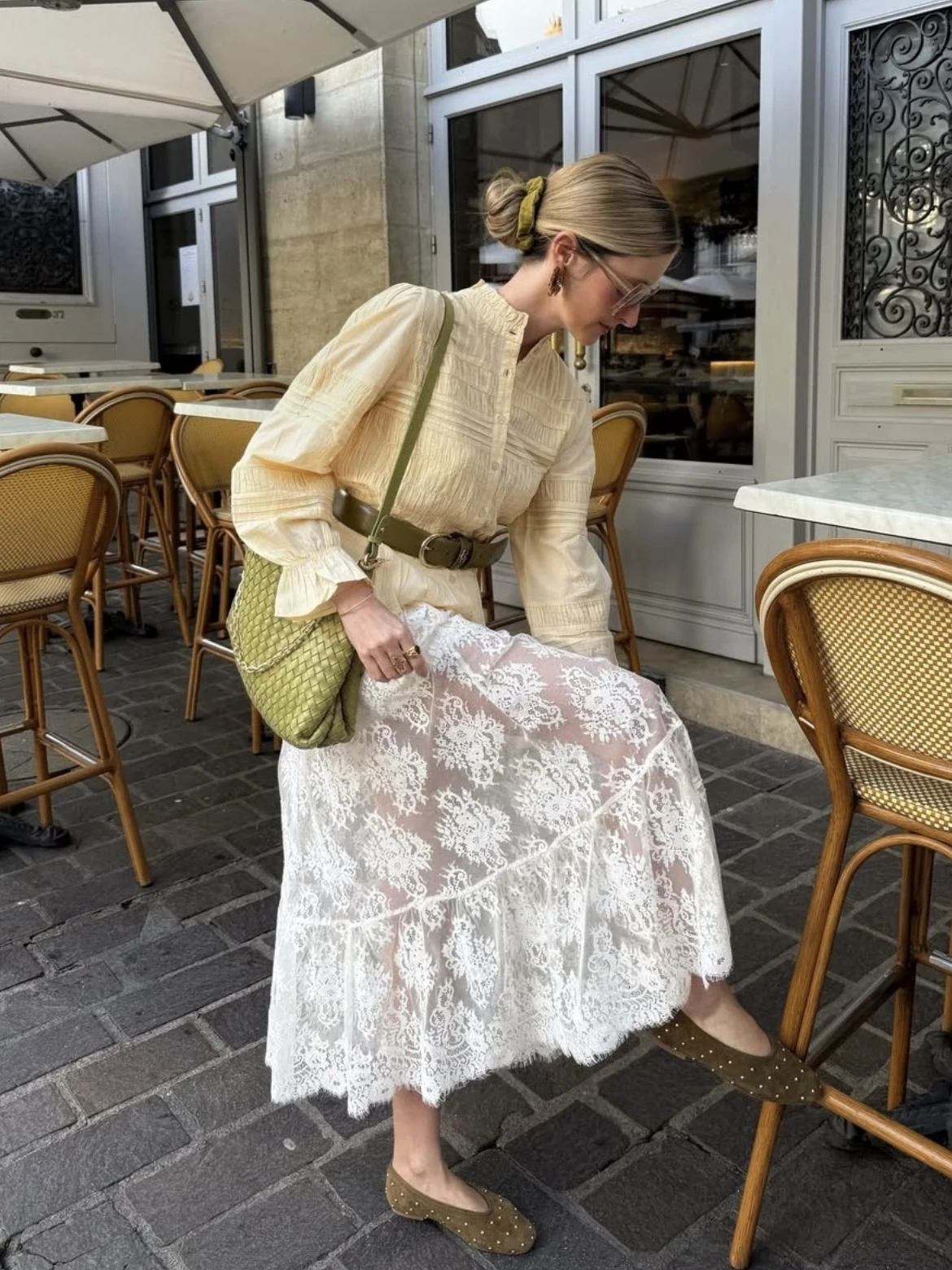 Heidd Spring Summer 2026 Heavy Embellished Lace Shirt And Pleated Skirt Set Women's Fashion Ensemble Long Sleeve Student Uniform
Heidd Spring Summer 2026 Heavy Embellished Lace Shirt And Pleated Skirt Set Women's Fashion Ensemble Long Sleeve Student Uniform