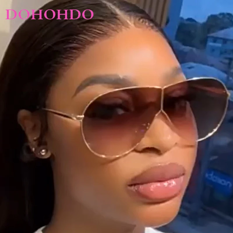 Popular Vintage Pilot Metal Frame Sunglasses Women Luxury Design Big Frame Men Shades Outdoor Travel Eyewear Ladies Lentes UV400
Popular Vintage Pilot Metal Frame Sunglasses Women Luxury Design Big Frame Men Shades Outdoor Travel Eyewear Ladies Lentes UV400