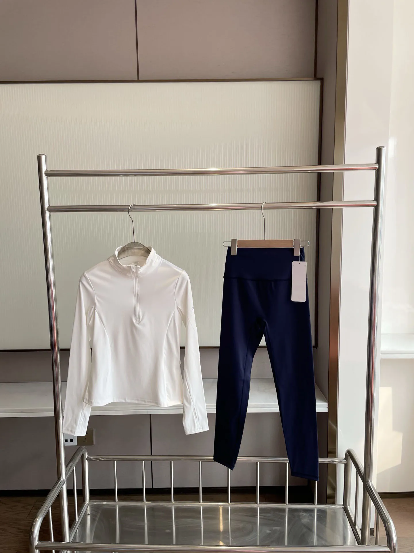 Elastic Yoga Fitness Pants Women's High-Waist Slimming Bottoms Ultra-Large Size Versatile Base Layer Trousers for Spring 2026
Elastic Yoga Fitness Pants Women's High-Waist Slimming Bottoms Ultra-Large Size Versatile Base Layer Trousers for Spring 2026