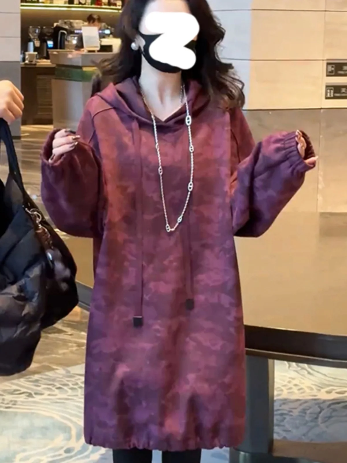 Fashionable Casual Hoodie Women's Spring Slimming Long Style Top Age-Defying Trendy Streetwear Comfortable Loose Fit Sweatshirt
Fashionable Casual Hoodie Women's Spring Slimming Long Style Top Age-Defying Trendy Streetwear Comfortable Loose Fit Sweatshirt