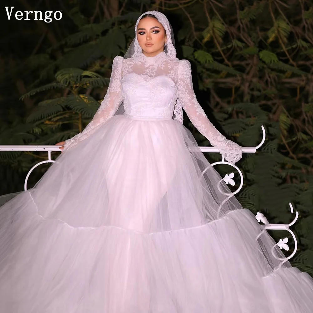 Verngo lvory Appliques Bride Dresses High Neck Full Sleeves Modest Wedding Dress Muslim Formal Bridal Gowns Customized
Verngo lvory Appliques Bride Dresses High Neck Full Sleeves Modest Wedding Dress Muslim Formal Bridal Gowns Customized
