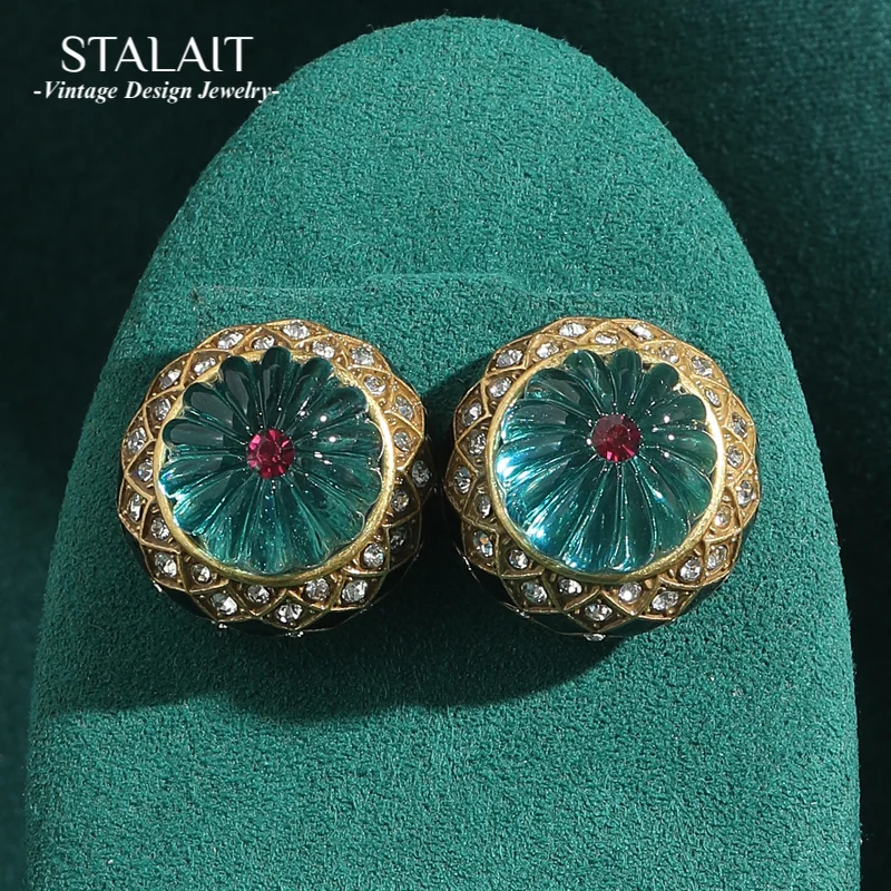 Vintage Pumpkin Blue Stud Earrings Rhinestones Round Gold Color Woman Halloween For Women Accessory Luxury Designer Jewelry Prom
Vintage Pumpkin Blue Stud Earrings Rhinestones Round Gold Color Woman Halloween For Women Accessory Luxury Designer Jewelry Prom