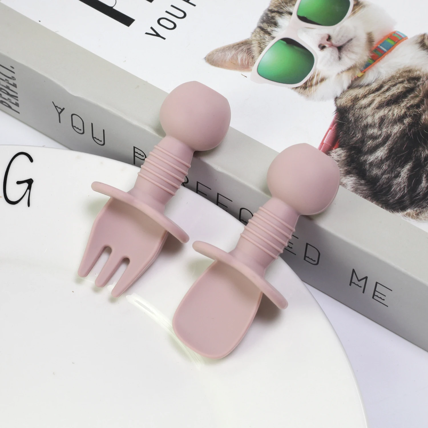 Silicone mini fork and spoon set cute lovely silicone fork and spoon set silicone baby feeding set
Silicone mini fork and spoon set cute lovely silicone fork and spoon set silicone baby feeding set