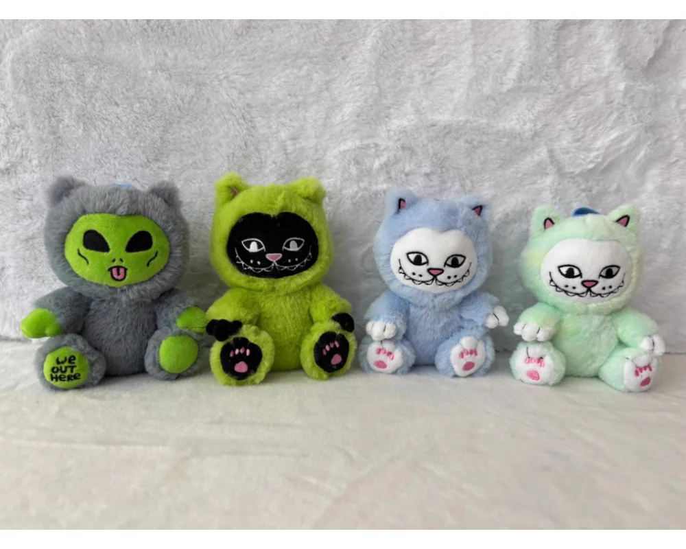 Для Ripndip плюшевый Nermbooboo и друзей кошка сидящий кулон милый кот деревенская версия слепая коробка сумка трендовая игрушка
Для Ripndip плюшевый Nermbooboo и друзей кошка сидящий кулон милый кот деревенская версия слепая коробка сумка трендовая игрушка
