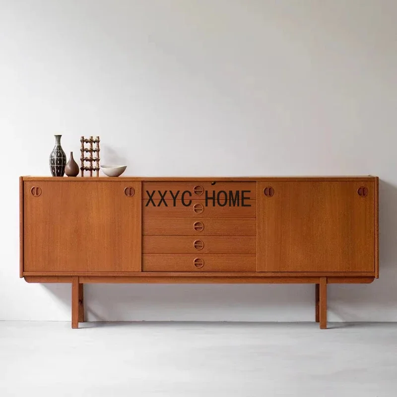 Винтажный комод из массива дерева, средневековый обеденный боковой комод, гостиная, шкаф для хранения кофе, винный шкаф, диван из тикового дерева, боковой шкаф
Винтажный комод из массива дерева, средневековый обеденный боковой комод, гостиная, шкаф для хранения кофе, винный шкаф, диван из тикового дерева, боковой шкаф