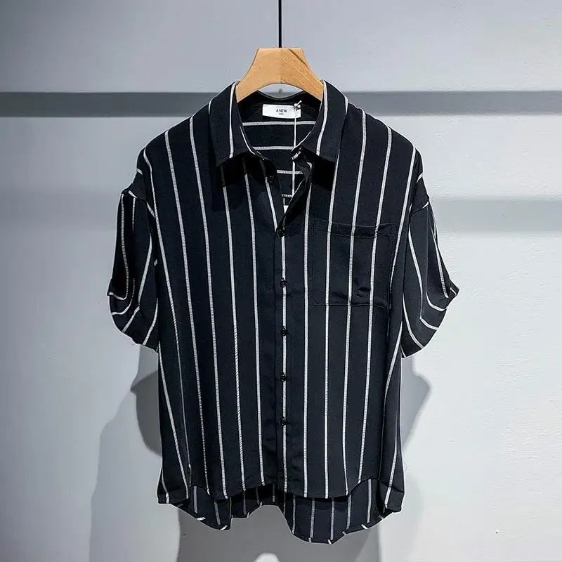 New All Match Striped Short Sleeved Shirt for Men Summer American Retro Loose Casual Mid Sleeved Shirt
New All Match Striped Short Sleeved Shirt for Men Summer American Retro Loose Casual Mid Sleeved Shirt