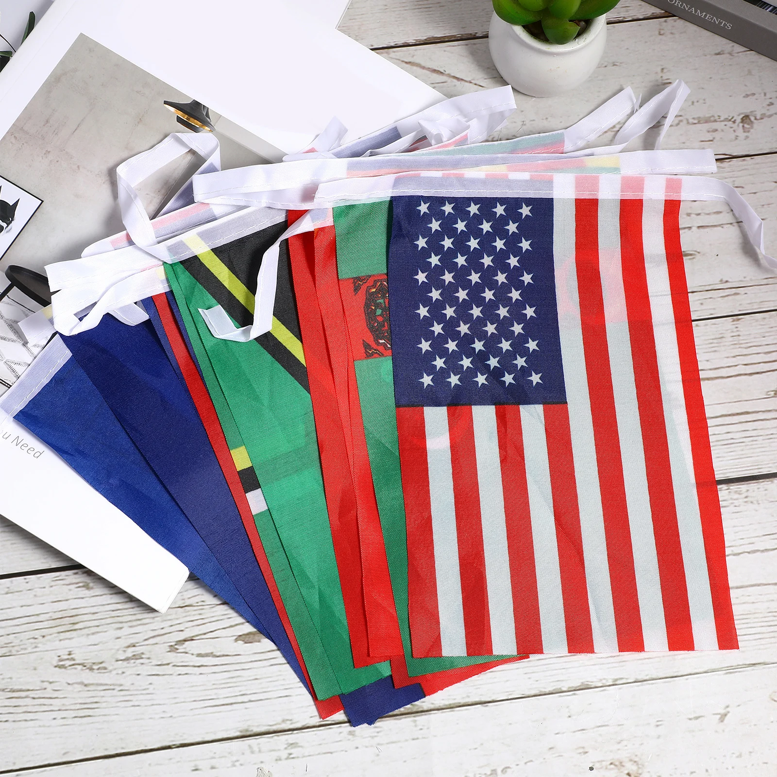 200 Pcs String International Banners Polyester Sports Club Flags World Flags Country Hanging Party Sports Club Decor
200 Pcs String International Banners Polyester Sports Club Flags World Flags Country Hanging Party Sports Club Decor