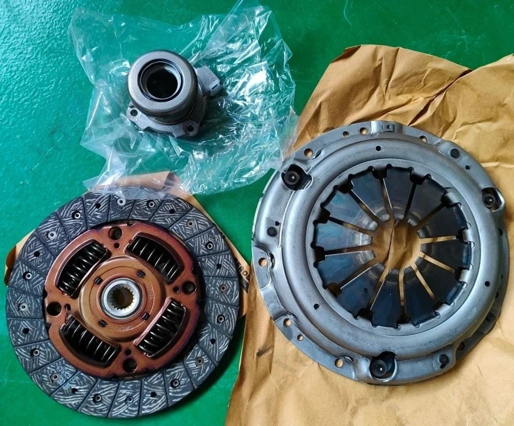 New Original Quality Parts Auto Clutch Kits,Clutch Disc,Clutch Cover 22100-57L00,22400-57L01 For Suzuki Kizashi
New Original Quality Parts Auto Clutch Kits,Clutch Disc,Clutch Cover 22100-57L00,22400-57L01 For Suzuki Kizashi