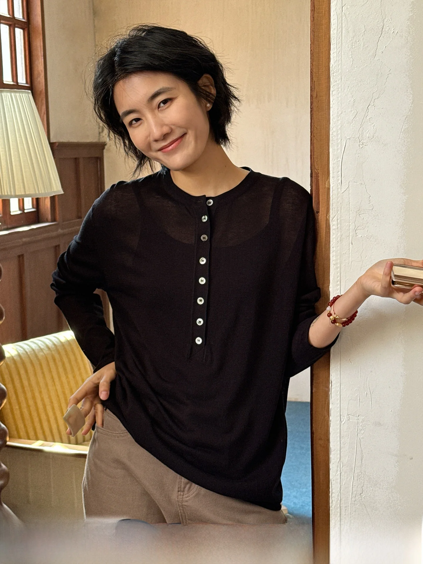 Langqing Black round Neck Knitted Sweater Spring 2026 Loose Thin Long Sleeve Women's Top Inner Shirt Comfortable Breathable
Langqing Black round Neck Knitted Sweater Spring 2026 Loose Thin Long Sleeve Women's Top Inner Shirt Comfortable Breathable