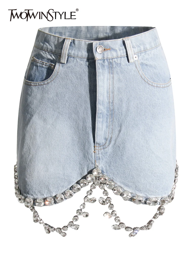 TWOTWINSTYLE Patchwork Diamonds Denim Skirts For Women High Waist Slimming Solid Streetwear Mini Skirt Female Fashion Clothing
TWOTWINSTYLE Patchwork Diamonds Denim Skirts For Women High Waist Slimming Solid Streetwear Mini Skirt Female Fashion Clothing
