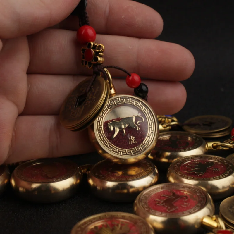 Zodiac Year Pure Brass Cinnabar Twelve Zodiac Pendant Money-Making Spinning Money Handheld Keychain One Piece Dropshipping
Zodiac Year Pure Brass Cinnabar Twelve Zodiac Pendant Money-Making Spinning Money Handheld Keychain One Piece Dropshipping
