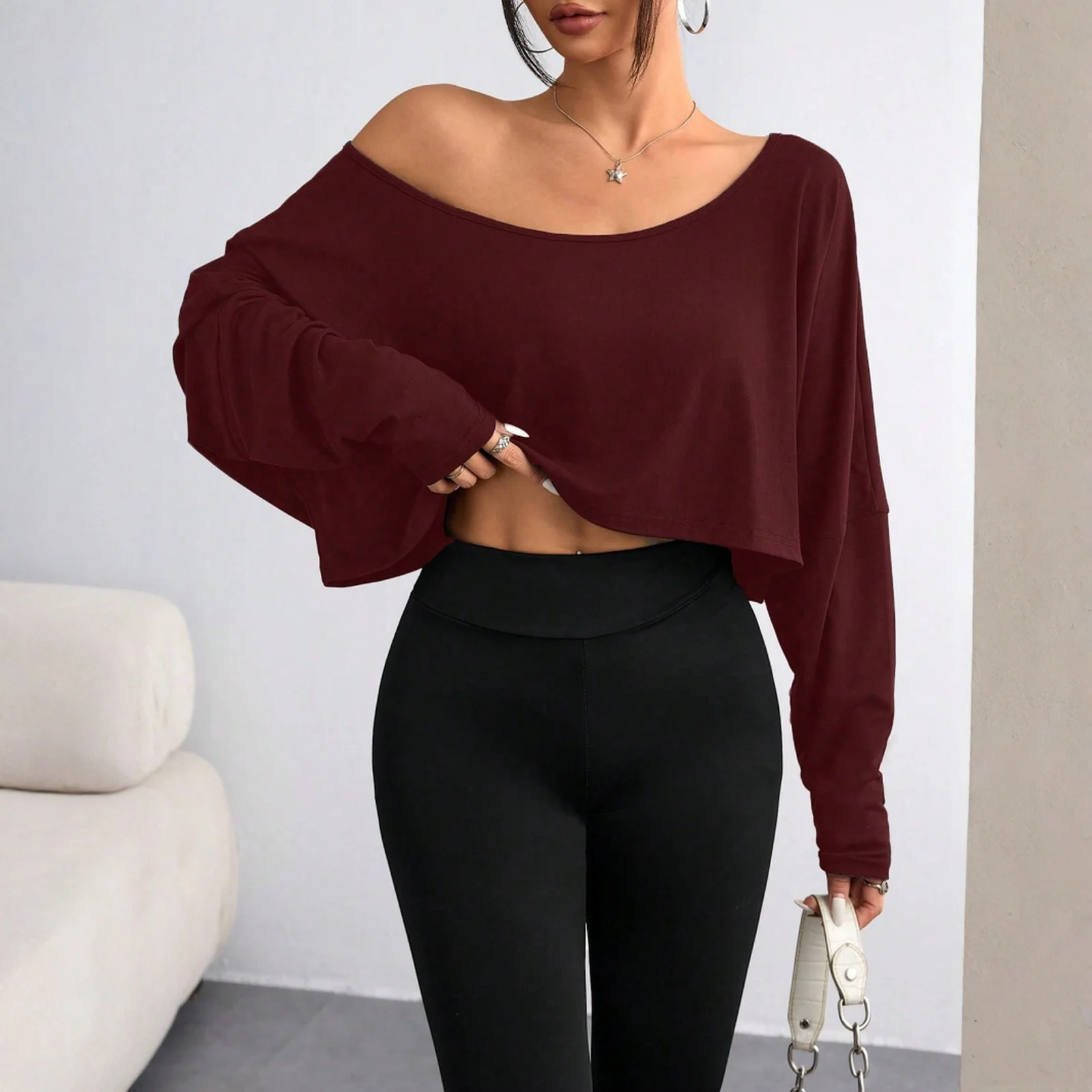 Off Shoulder Short Solid Color Long Sleeved Top Casual And Fashionable Short Top Spring And Autumn Women'S Off Shoulder Top
Off Shoulder Short Solid Color Long Sleeved Top Casual And Fashionable Short Top Spring And Autumn Women'S Off Shoulder Top