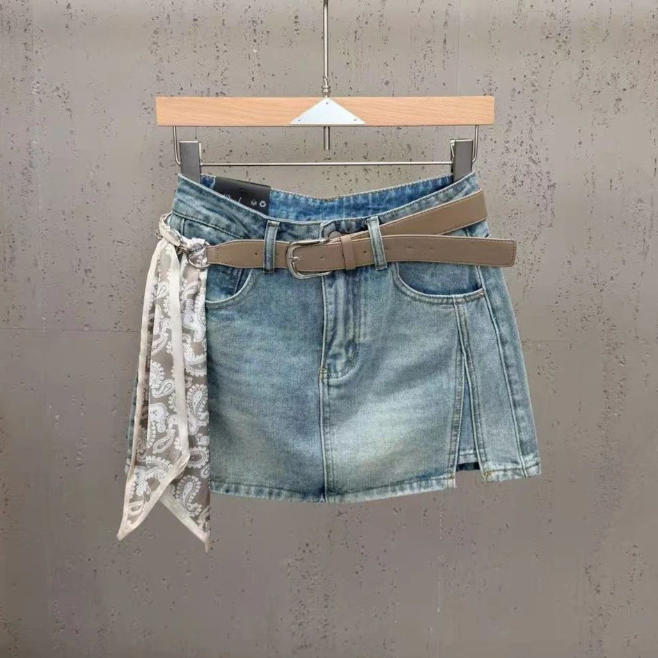 2026 Summer Age-reducing Ins Girl Style High Waist Denim Skirt Belt Silk Scarf Easiest for Match Western Style Skirts for Women
2026 Summer Age-reducing Ins Girl Style High Waist Denim Skirt Belt Silk Scarf Easiest for Match Western Style Skirts for Women