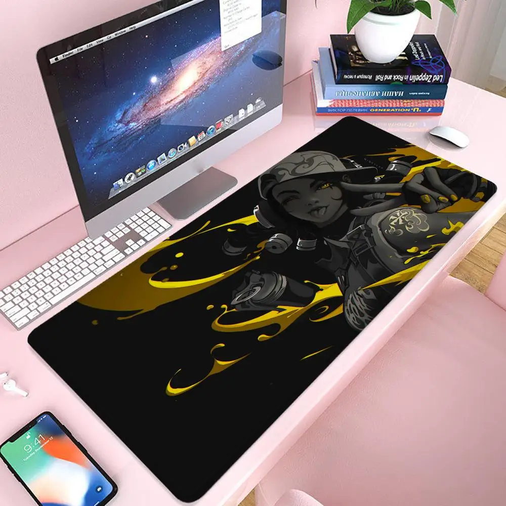 Коврик для мыши Valorant, игровой коврик для мыши 900 × 400, геймерский коврик для мыши Xxl, офисные аксессуары, длинный коврик для клавиатуры, коврик для компьютерного стола
Коврик для мыши Valorant, игровой коврик для мыши 900 × 400, геймерский коврик для мыши Xxl, офисные аксессуары, длинный коврик для клавиатуры, коврик для компьютерного стола