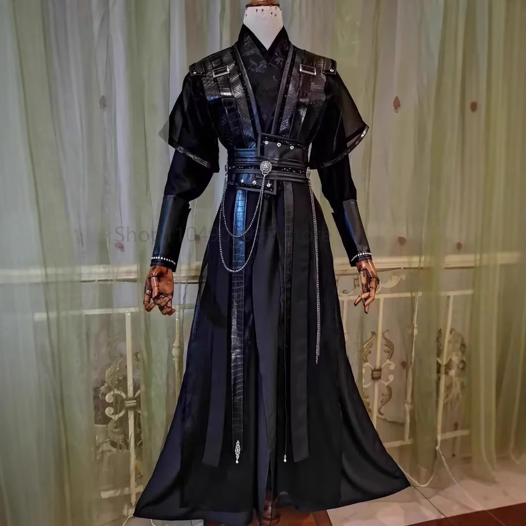 Dark Gothic Black Hanfu Men's Traditional Chinese Costume Modern Trim Cosplay Outfit Swordsman Stage Wear
Dark Gothic Black Hanfu Men's Traditional Chinese Costume Modern Trim Cosplay Outfit Swordsman Stage Wear