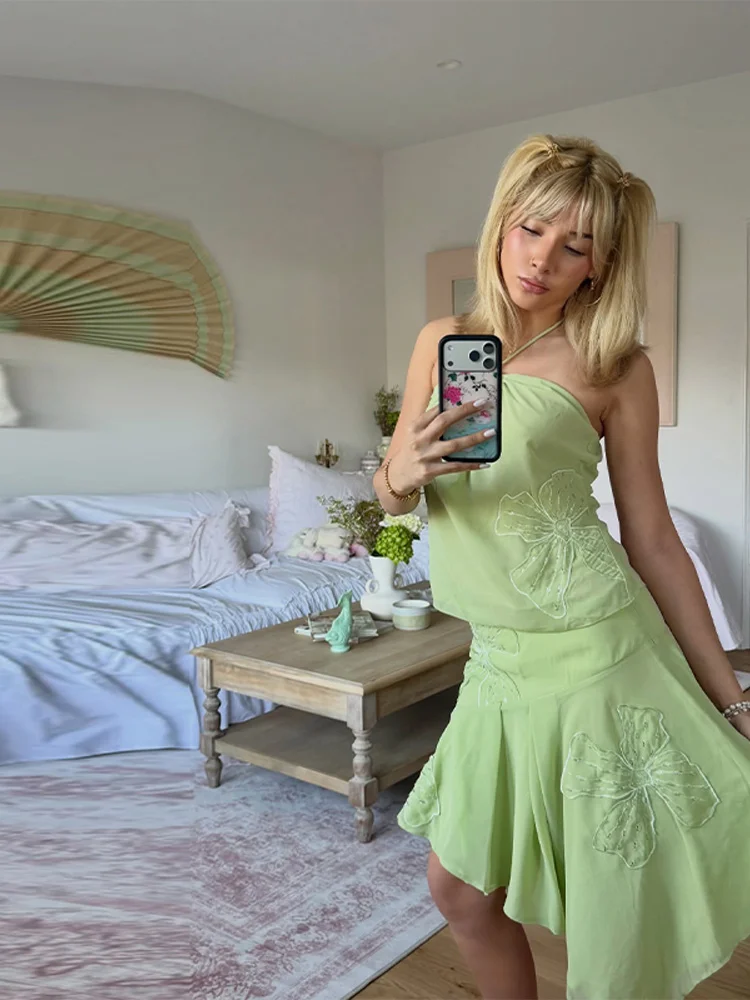 Chic Lime Green Floral Embroidered Two Piece Set Halter Neck Crop Top High Waist Asymmetric Ruffle Skirt Boho Summer Outfits
Chic Lime Green Floral Embroidered Two Piece Set Halter Neck Crop Top High Waist Asymmetric Ruffle Skirt Boho Summer Outfits