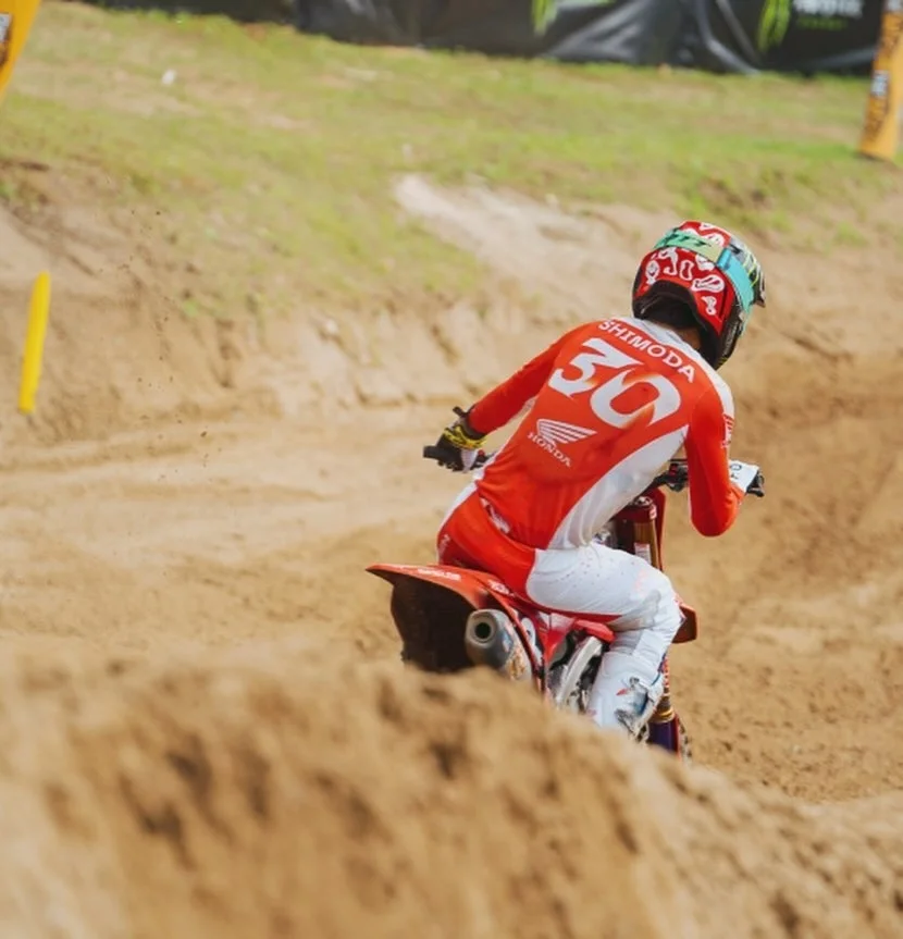 Рубашка с длинным рукавом Honda HRC Racing # Мужская футболка Jo Shimoda Moto GP 30, дышащая повседневная байкерская модная футболка для фанатов мотоцикла
Рубашка с длинным рукавом Honda HRC Racing # Мужская футболка Jo Shimoda Moto GP 30, дышащая повседневная байкерская модная футболка для фанатов мотоцикла