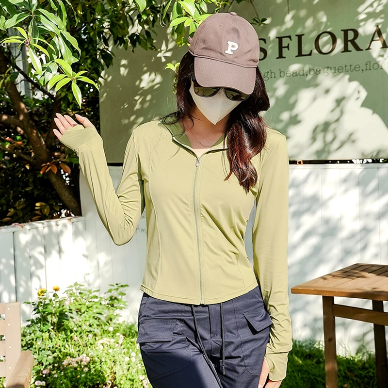 Women's Summer Outdoor Thin Jacket Anti-UV Breathable Hooded Jackets Casual Quick-dry Clothing for Hiking Fitness Sun Protection
Women's Summer Outdoor Thin Jacket Anti-UV Breathable Hooded Jackets Casual Quick-dry Clothing for Hiking Fitness Sun Protection