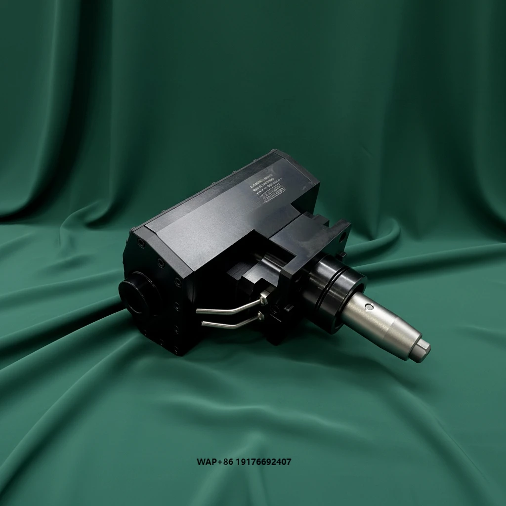 BMT45/55/65/75/85 Driven Tool Holder From the GPM Brand BMT55 Broaching Unit Live Tool Holder for CNC Turning Center
BMT45/55/65/75/85 Driven Tool Holder From the GPM Brand BMT55 Broaching Unit Live Tool Holder for CNC Turning Center