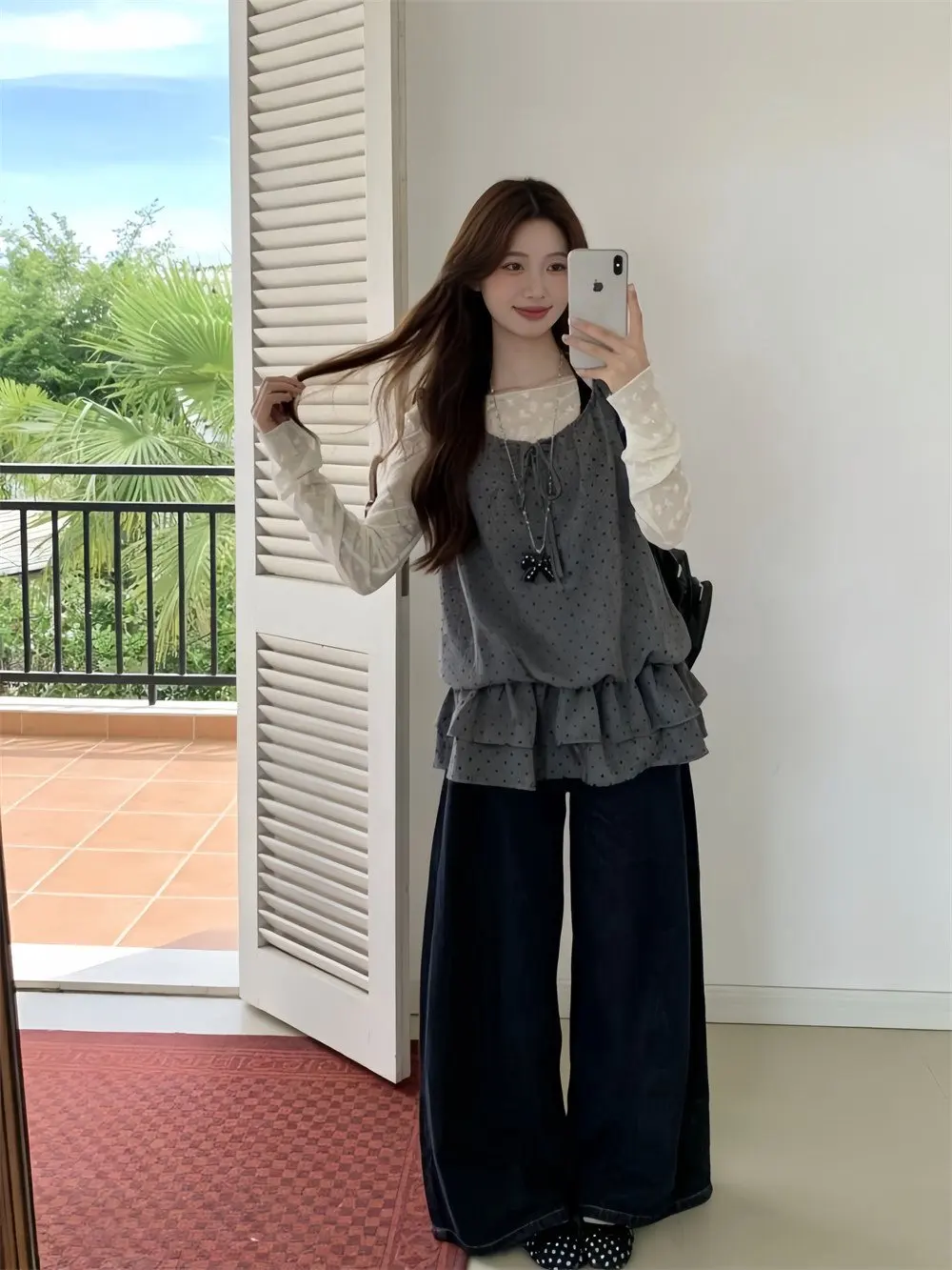 Unique Beautiful Summer College Style Long Sleeve Base Shirt Women Polka Dot Two Piece Set Fashionable Elegant Short Pants
Unique Beautiful Summer College Style Long Sleeve Base Shirt Women Polka Dot Two Piece Set Fashionable Elegant Short Pants