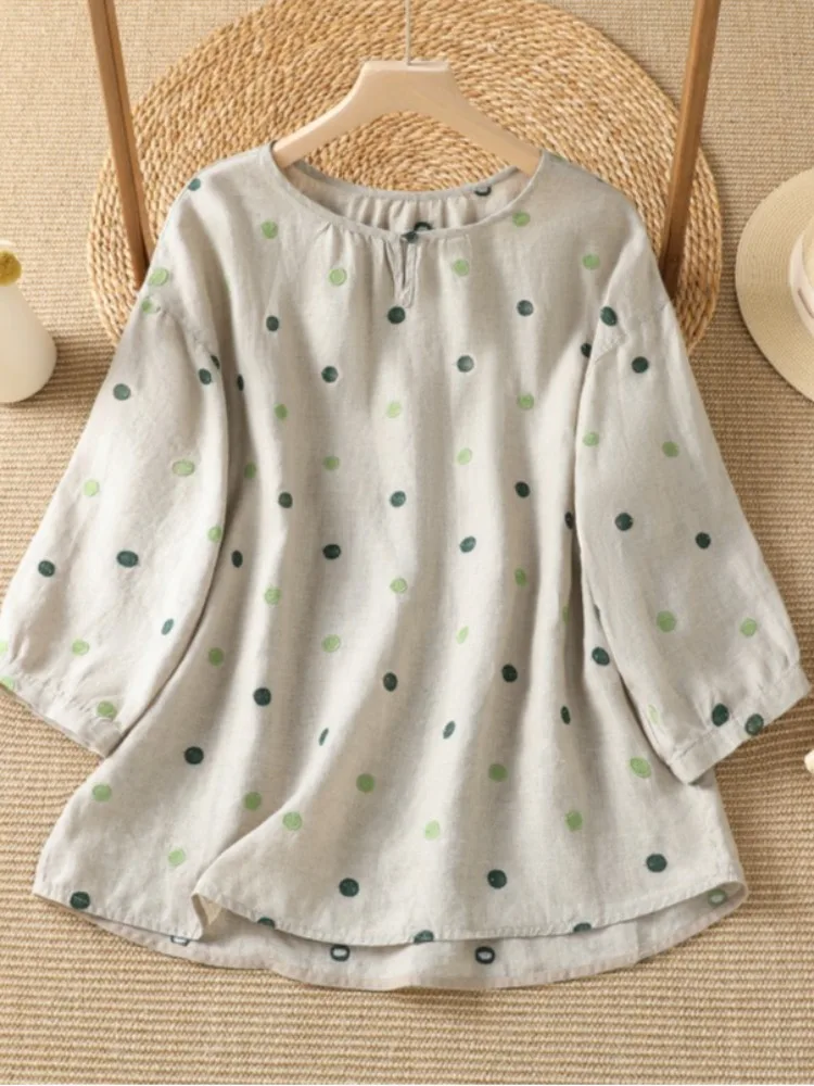 Summer Casual Cotton Linen T-Shirt Women's round Neck Short Sleeve Top Age Reduction Polka Dot Design Thin Shirt Female
Summer Casual Cotton Linen T-Shirt Women's round Neck Short Sleeve Top Age Reduction Polka Dot Design Thin Shirt Female