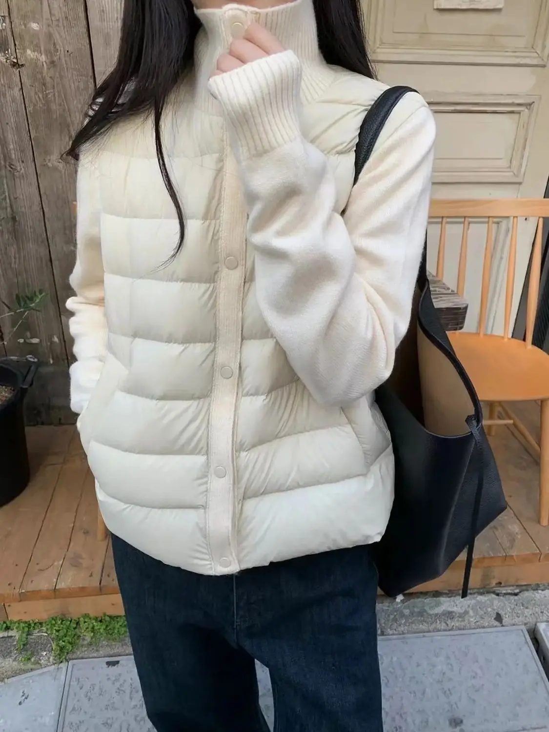 Корейская женская зимняя куртка с воротником-стойкой, в стиле пэчворк, из хлопка, новая модная повседневная теплая утолщенная верхняя одежда
Корейская женская зимняя куртка с воротником-стойкой, в стиле пэчворк, из хлопка, новая модная повседневная теплая утолщенная верхняя одежда