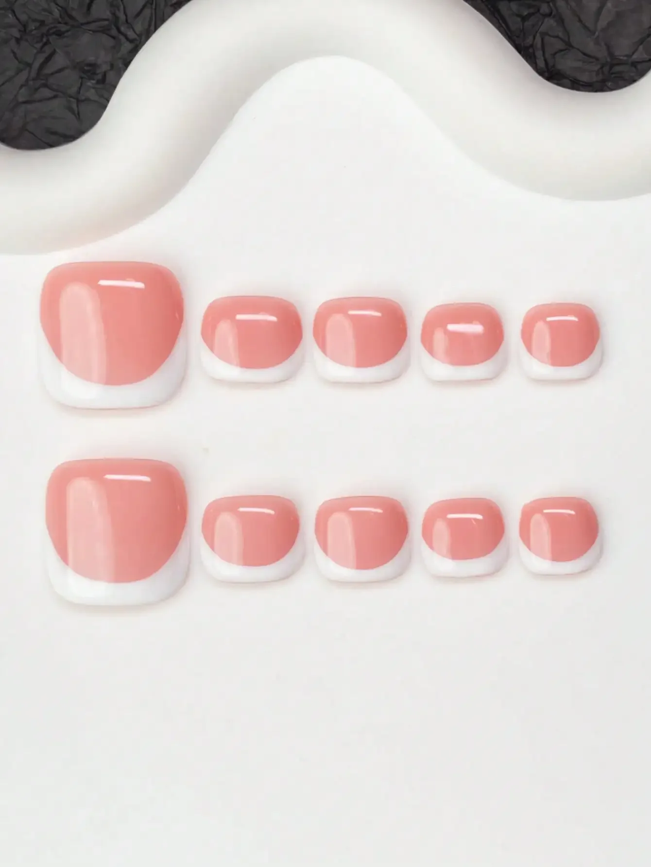 10pcs Y2K Baddie Style Handmade Nail Stickers, Nude & White French Tip Design, Glitter Nails For Women & Girls, Suitable For Par
10pcs Y2K Baddie Style Handmade Nail Stickers, Nude & White French Tip Design, Glitter Nails For Women & Girls, Suitable For Par