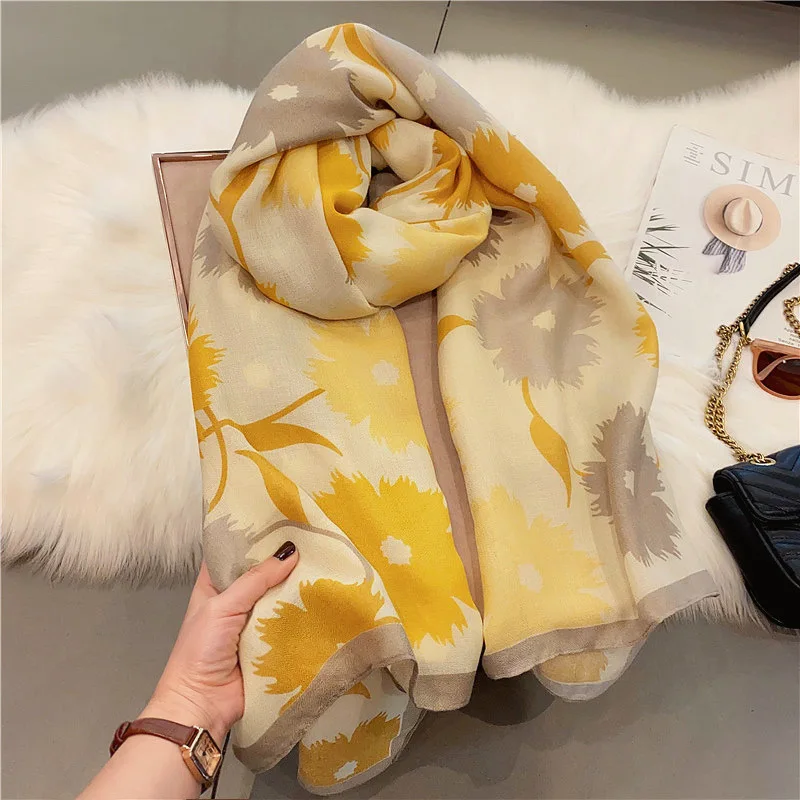 New Korean Style Small Flower Cotton Linen Versatile Long Shawl Thin Winter Silk Scarf For Women
New Korean Style Small Flower Cotton Linen Versatile Long Shawl Thin Winter Silk Scarf For Women
