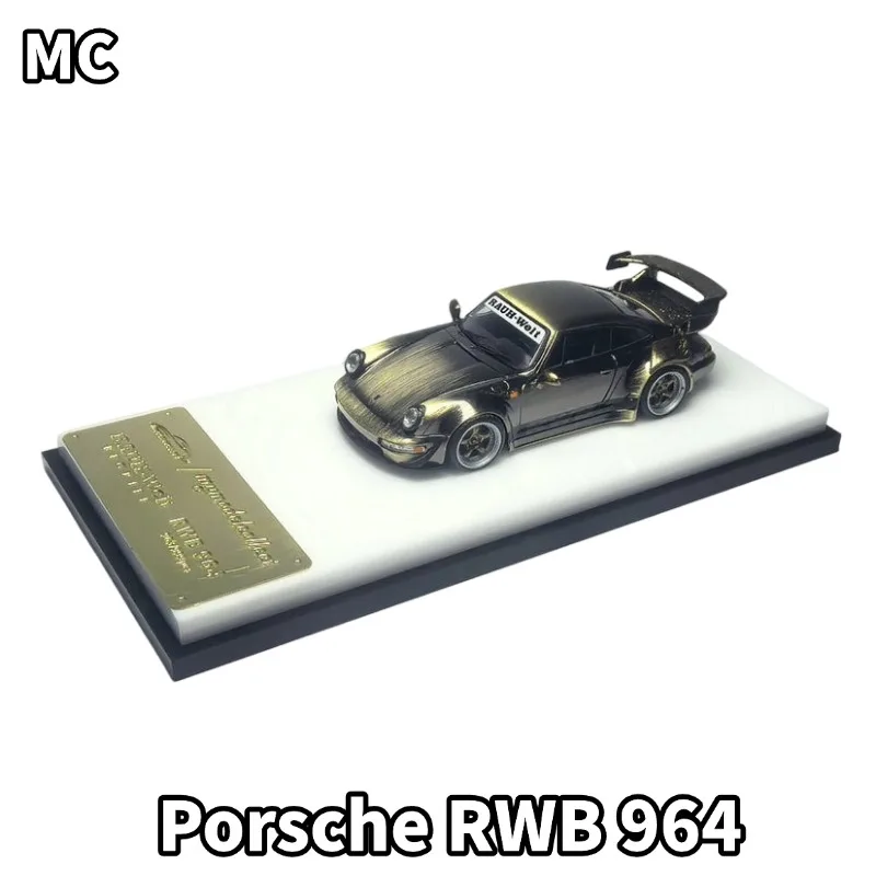 MC 1/64 RWB964 High Wing Dieca Cast Alloy Car Model, Boys' Toy Collection Decoration Item.
MC 1/64 RWB964 High Wing Dieca Cast Alloy Car Model, Boys' Toy Collection Decoration Item.