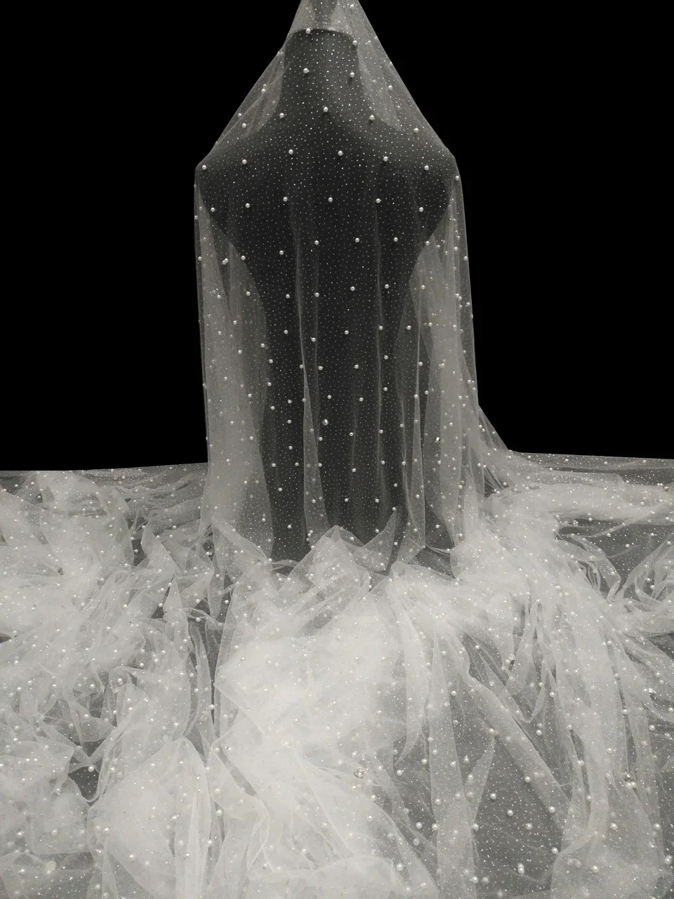 African Tulle Lace Fabric 2017 African French Lace Fabric High Quality with Beads Nigerian Embroidery Tulle French Lace YB001
African Tulle Lace Fabric 2017 African French Lace Fabric High Quality with Beads Nigerian Embroidery Tulle French Lace YB001