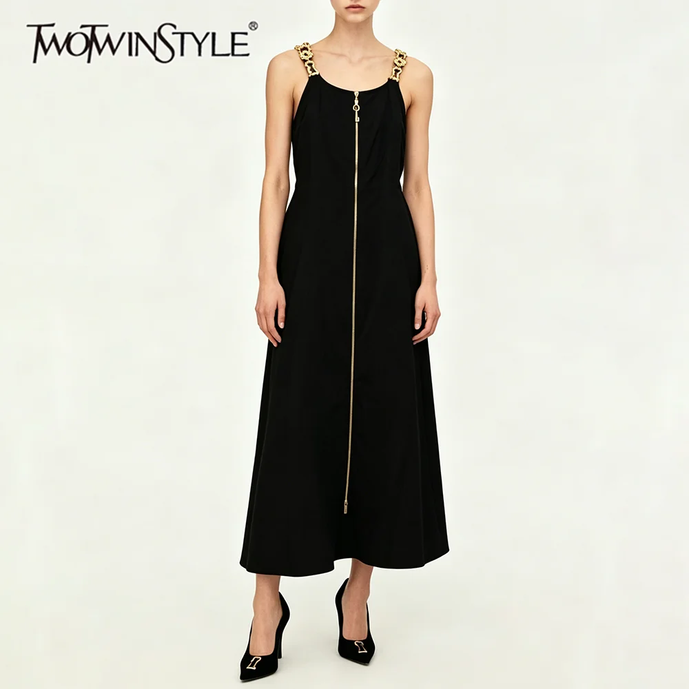 TWOTWINSTYLE Formal Black Gold Chain Accent Midi Strap Dress for Women Square Collar Spliced Zip Front Skirt for Office Commute
TWOTWINSTYLE Formal Black Gold Chain Accent Midi Strap Dress for Women Square Collar Spliced Zip Front Skirt for Office Commute