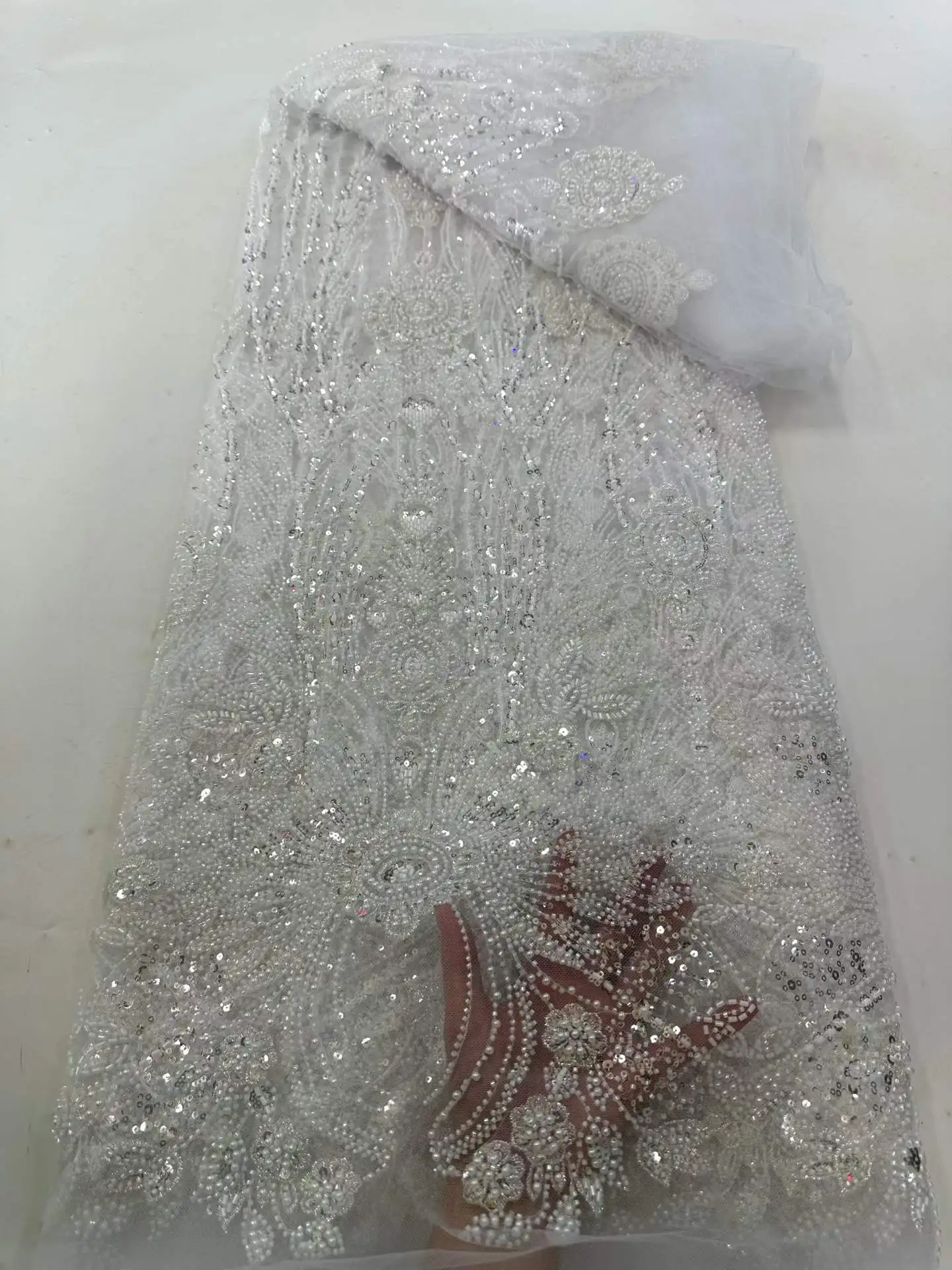 Nigerian Africa Lace Fabric Material High Quality 2026 Luxury French Beaded Lace For Wedding Evening Dress
Nigerian Africa Lace Fabric Material High Quality 2026 Luxury French Beaded Lace For Wedding Evening Dress