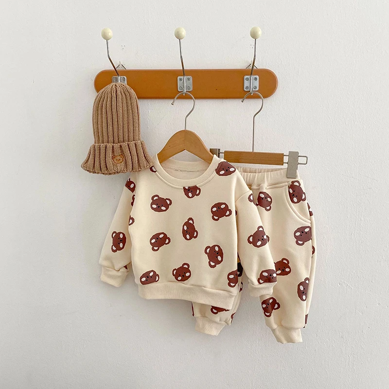 Winter Baby Sweater Set Bear Printed Baby Boy Girl Clothes Thickened Top+Pants 2-Piece set Baby Toddler Fashion Sweatershirt
Winter Baby Sweater Set Bear Printed Baby Boy Girl Clothes Thickened Top+Pants 2-Piece set Baby Toddler Fashion Sweatershirt